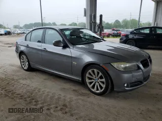 2009 BMW 3 Series 328i xDrive z VIN WBAPK73519A453752, wystawiony jako Copart lot #59402915 z przebiegiem 113 227 mil mil oraz Czysty tytuł • Clean title. Historia ofert i sprzedaży dostępna na DreamBid. Obrazek 4.