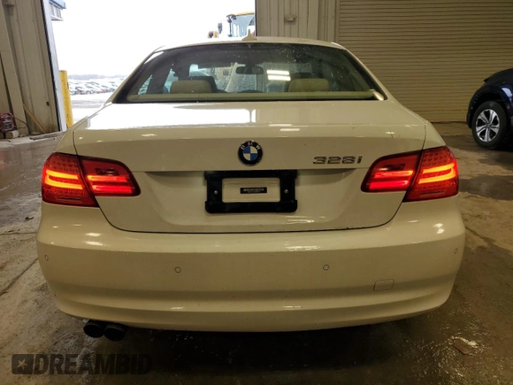 2013 BMW 3 Series 328i xDrive with VIN WBAKF3C55DJ386198, listed as a Copart auction lot 81337694 with 179,739 mi miles and Non Repairable. Bid and sale history available at carsss.com. Image 6.