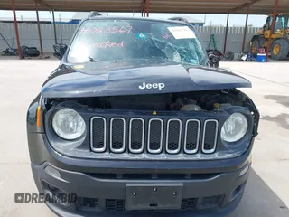 2018 Jeep Renegade Latitude with VIN ZACCJABB7JPG70686, listed as a IAAI auction lot 42023567 with 147,149 mi miles and . Bid and sale history available at DreamBid. Image 19.