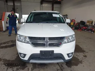 2018 Dodge Journey SXT with VIN 3C4PDDBGXJT469945, listed as a IAAI auction lot 42266310 with 121,871 mi miles and . Bid and sale history available at DreamBid. Image 12.