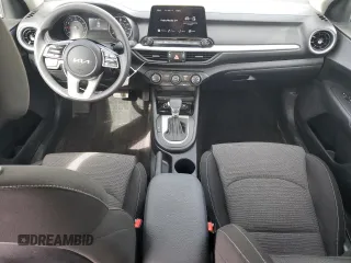 2024 Kia Forte LXS with VIN 3KPF24AD7RE827656, listed as a Copart auction lot 88773335 with 21,818 mi miles and Non Repairable. Bid and sale history available at carsss.com. Image 8.