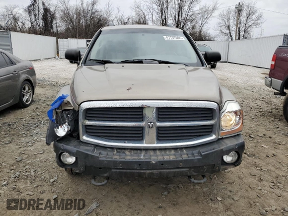 2006 Dodge Durango SLT with VIN 1D4HB48NX6F193299, listed as a Copart auction lot 47797005 with 220,783 mi miles and Salvage title. Bid and sale history available at DreamBid. Image 5.