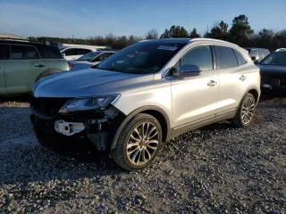 2018 Lincoln MKC Reserve with VIN 5LMCJ3C99JUL20653, listed as a Copart auction lot 43026625 with 61,199 mi miles and Salvage title. Bid and sale history available at DreamBid. Image 1.