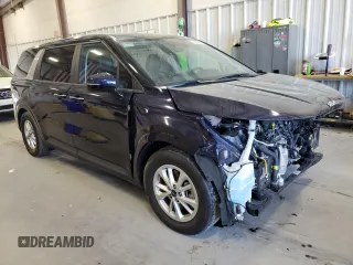 2023 Kia Carnival LX with VIN KNDNB4H33P6266402, listed as a Copart auction lot 50420005 with 33,352 mi miles and Salvage Title. Bid and sale history available at carsss.com. Image 4.