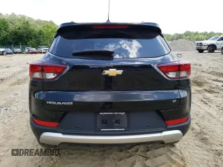 2021 Chevrolet TrailBlazer LT with VIN KL79MPS28MB083896, listed as a Copart auction lot 57450994 with 30,187 mi miles and Salvage Title. Bid and sale history available at DreamBid. Image 6.