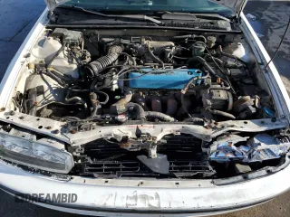 1992 Honda Accord LX with VIN 1HGCB7557NA099309, listed as a Copart auction lot 46366255 with 309,805 mi miles and Clean Title. Bid and sale history available at carsss.com. Image 11.