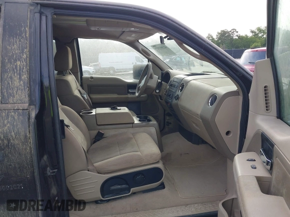2004 Ford F-150 XL with VIN 1FTPX12524NB04765, listed as a IAAI auction lot 42201327 with 241,350 mi miles and . Bid and sale history available at DreamBid. Image 5.