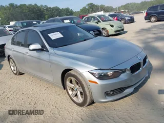 2014 BMW 3 Series 328i с VIN WBA3A5G54ENP32907, выставлен на аукционе IAAI как лот 42592001 с пробегом 154 127 миль миль и . История ставок и продаж доступна на DreamBid. Изображение 1.
