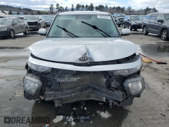 2020 Kia Soul LX with VIN KNDJ23AU2L7101795, listed as a Copart auction lot 46252875 with 0 mi miles and Salvage Title. Bid and sale history available at carsss.com. Image 5.