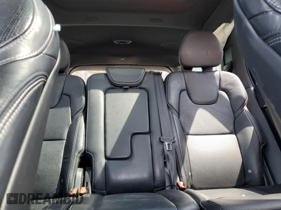 2018 Volvo XC90 Inscription z VIN YV4A22PL5J1324452, wystawiony jako Copart lot #53715215 z przebiegiem 46 883 mil mil oraz Szkoda całkowita • Salvage title. Historia ofert i sprzedaży dostępna na DreamBid. Obrazek 10.