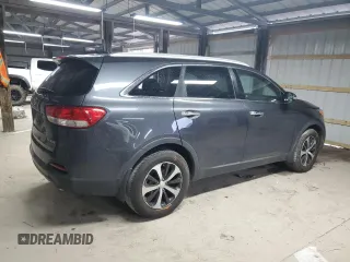2016 Kia Sorento EX with VIN 5XYPH4A1XGG127350, listed as a Copart auction lot 47289315 with 135,684 mi miles and Clean Title. Bid and sale history available at carsss.com. Image 3.
