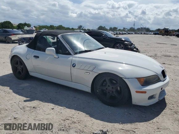 1997 BMW 3 Series 2.8L with VIN 4USCJ3329VLC03111, listed as a Copart auction lot 61989634 with 0 mi miles and Clean Title. Bid and sale history available at carsss.com. Image 4.