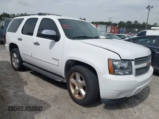 2013 Chevrolet Tahoe LT z VIN 1GNSCBE03DR232864, wystawiony jako IAAI lot #41764494 z przebiegiem 117 218 mil mil oraz . Historia ofert i sprzedaży dostępna na DreamBid. Obrazek 1.