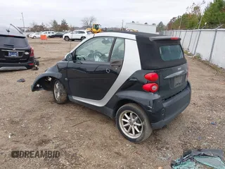 2008 Smart fortwo Passion with VIN WMEEK31X38K108224, listed as a IAAI auction lot 41076818 with 70,385 mi miles and . Bid and sale history available at DreamBid. Image 3.