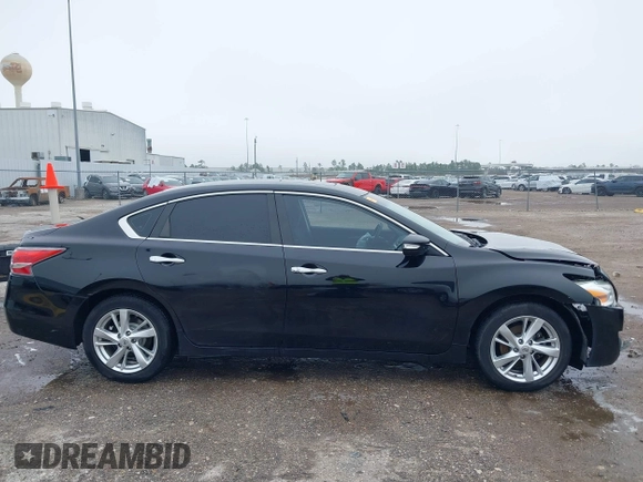 2014 Nissan Altima SL with VIN 1N4AL3AP7EN250859, listed as a IAAI auction lot 41644097 with 98,121 mi miles and . Bid and sale history available at DreamBid. Image 14.