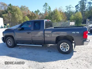 2010 Chevrolet Silverado 1500 LS with VIN 1GCSKREA5AZ201544, listed as a IAAI auction lot 40973633 with 361,037 mi miles and . Bid and sale history available at DreamBid. Image 14.