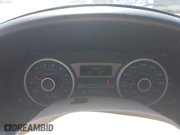 2005 Ford Expedition Special Service with VIN 1FMPU16525LB02834, listed as a IAAI auction lot 42054876 with 105,577 mi miles and . Bid and sale history available at DreamBid. Image 7.