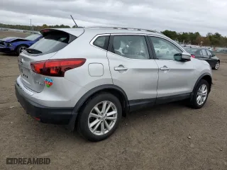 2019 Nissan Rogue Sport SV with VIN JN1BJ1CRXKW335890, listed as a Copart auction lot 68856202 with 33,747 mi miles. Bid and sale history available at carsss.com. Image 3.