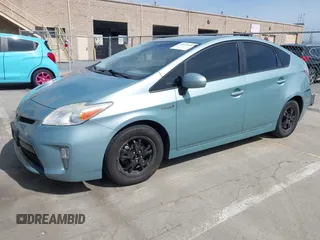 2013 Toyota Prius One z VIN JTDKN3DU6D5570991, wystawiony jako IAAI lot #41833654 z przebiegiem 179 628 mil mil oraz . Historia ofert i sprzedaży dostępna na DreamBid. Obrazek 2.