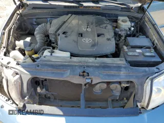 2004 Toyota 4Runner SR5 с VIN JTEZU14R340033943, выставлен на аукционе Copart как лот 56233095 с пробегом 251 031 миль миль и Чистый • Clean title. История ставок и продаж доступна на DreamBid. Изображение 11.