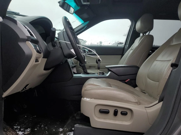 2011 Ford Explorer XLT with VIN 1FMHK8D81BGA89840, listed as a Copart auction lot 45264625 with 131,056 mi miles and Salvage Title. Bid and sale history available at carsss.com. Image 7.