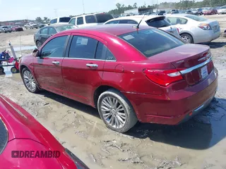 2011 Chrysler 200 Limited with VIN 1C3BC2FB7BN527371, listed as a IAAI auction lot 41983865 with 162,179 mi miles and . Bid and sale history available at carsss.com. Image 3.