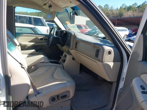 2000 GMC Yukon XL SLT z VIN 3GKEC16T4YG207037, wystawiony jako IAAI lot #41187142 z przebiegiem 264 247 mil mil oraz . Historia ofert i sprzedaży dostępna na DreamBid. Obrazek 5.