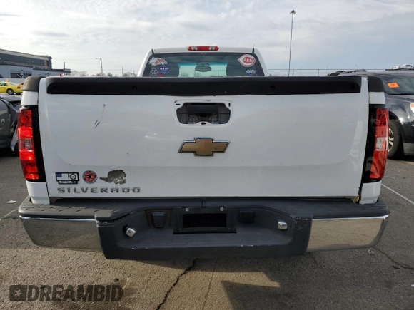 2009 Chevrolet Silverado 1500 Work Truck with VIN 1GCEC14XX9Z220992, listed as a Copart auction lot 83020804 with 254,348 mi miles and Clean Title. Bid and sale history available at DreamBid. Image 6.
