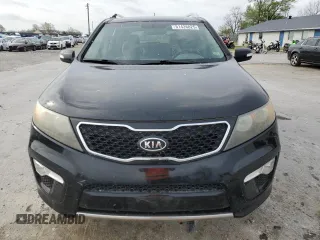 2011 Kia Sorento SX with VIN 5XYKWDA21BG093963, listed as a Copart auction lot 51426825 with 186,749 mi miles and Salvage Title. Bid and sale history available at carsss.com. Image 5.