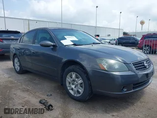 2006 Nissan Altima 2.5 S with VIN 1N4AL11D26C238691, listed as a IAAI auction lot 42085537 with 237,816 mi miles. Bid and sale history available at carsss.com. Image 1.