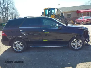 2013 Mercedes-Benz M 350 with VIN 4JGDA2EB8DA172373, listed as a IAAI auction lot 41749809 with 158,898 mi miles and . Bid and sale history available at DreamBid. Image 13.