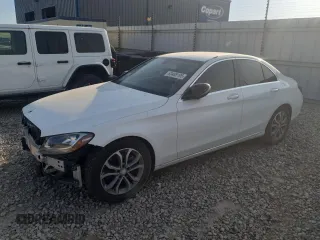 2016 Mercedes-Benz C 300 z VIN 55SWF4JB4GU172185, wystawiony jako Copart lot #63488195 z przebiegiem 97 589 mil mil oraz Szkoda całkowita • Salvage title. Historia ofert i sprzedaży dostępna na DreamBid. Obrazek 1.