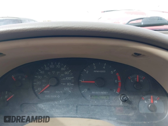 2004 Ford Mustang Deluxe with VIN 1FAFP44624F197158, listed as a IAAI auction lot 41712280 with 136,762 mi miles. Bid and sale history available at carsss.com. Image 7.
