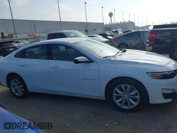 2025 Chevrolet Malibu LT with VIN 1G1ZD5ST9SF130822, listed as a IAAI auction lot 42180102 with 21,047 mi miles and . Bid and sale history available at DreamBid. Image 13.