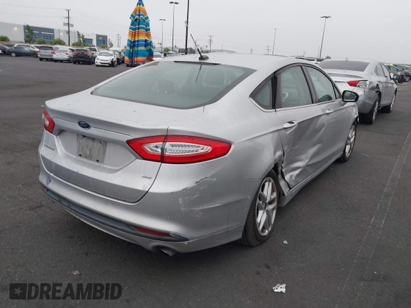2016 Ford Fusion SE z VIN 3FA6P0H73GR144942, wystawiony jako IAAI lot #42770565 z przebiegiem 42 986 mil mil oraz . Historia ofert i sprzedaży dostępna na DreamBid. Obrazek 4.