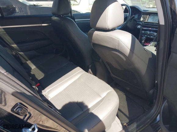 2019 Hyundai Elantra SEL with VIN 5NPD84LF7KH473417, listed as a IAAI auction lot 41903516 with 70,088 mi miles. Bid and sale history available at carsss.com. Image 8.