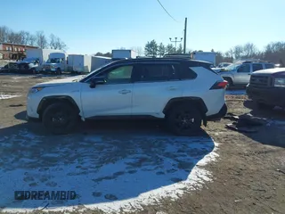 2021 Toyota RAV4 Hybrid XSE with VIN JTME6RFV6MJ005442, listed as a IAAI auction lot 41306055 with 24,187 mi miles. Bid and sale history available at carsss.com. Image 14.