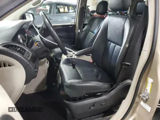2014 Chrysler Town & Country Touring with VIN 2C4RC1BG5ER236297, listed as a Copart auction lot 84155964 with 146,840 mi miles and Salvage Title. Bid and sale history available at carsss.com. Image 7.