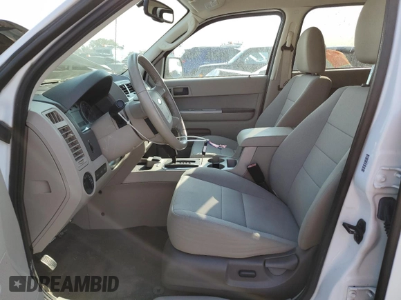 2012 Ford Escape Hybrid with VIN 1FMCU5K39CKA23917, listed as a Copart auction lot 42337565 with 20,818 mi miles and Non repairable. Bid and sale history available at DreamBid. Image 7.