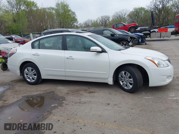 2012 Nissan Altima 2.5 with VIN 1N4AL2AP4CN533372, listed as a IAAI auction lot 41957380 with 108,594 mi miles and . Bid and sale history available at carsss.com. Image 13.