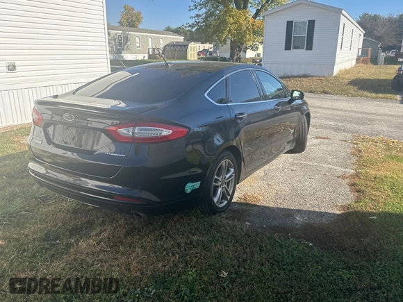 2015 Ford Fusion Energi Titanium with VIN 3FA6P0SU8FR284661, listed as a Copart auction lot 78322934 with 151,859 mi miles and Clean Title. Bid and sale history available at carsss.com. Image 4.