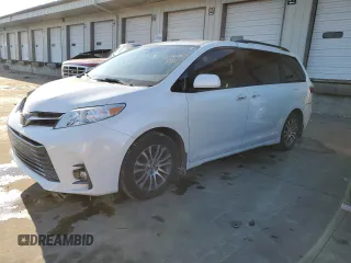 2018 Toyota Sienna XLE Auto Access Seat with VIN 5TDYZ3DC1JS959663, listed as a Copart auction lot 46196785 with 94,459 mi miles and Salvage Title. Bid and sale history available at carsss.com. Image 1.