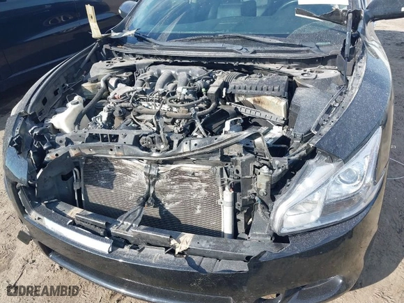 2012 Nissan Maxima 3.5 S with VIN 1N4AA5AP6CC806427, listed as a IAAI auction lot 41662209 with 186,308 mi miles. Bid and sale history available at carsss.com. Image 6.