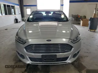 2013 Ford Fusion SE Hybrid with VIN 3FA6P0LU1DR368722, listed as a Copart auction lot 54738695 with 201,326 mi miles and Clean title. Bid and sale history available at DreamBid. Image 5.