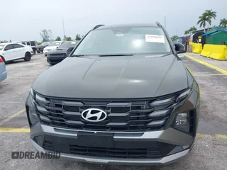 2025 Hyundai Tucson SEL with VIN 5NMJB3DE3SH491981, listed as a IAAI auction lot 42428830 with 17,327 mi miles and . Bid and sale history available at DreamBid. Image 6.