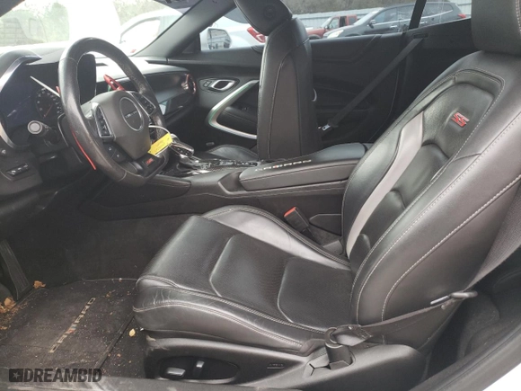 2019 Chevrolet Camaro 2SS with VIN 1G1FH3D74K0150989, listed as a Copart auction lot 89006185 with 59,791 mi miles and Salvage Title. Bid and sale history available at carsss.com. Image 7.