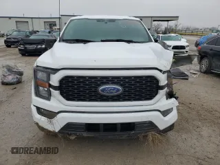 2023 Ford F-150 XL with VIN 1FTEW1EPXPKF33908, listed as a Copart auction lot 44173875 with 27,678 mi miles and Salvage Title. Bid and sale history available at carsss.com. Image 5.