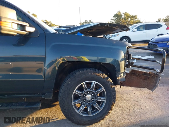 2018 Chevrolet Silverado 1500 Work Truck with VIN 3GCUKNEC8JG402700, listed as a IAAI auction lot 41015830 with 107,781 mi miles. Bid and sale history available at carsss.com. Image 21.