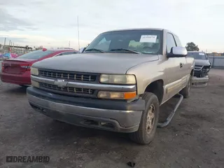 1999 Chevrolet Silverado 1500 LS with VIN 1GCEK19T1XE195039, listed as a IAAI auction lot 41106674 with 1 mi miles. Bid and sale history available at carsss.com. Image 17.