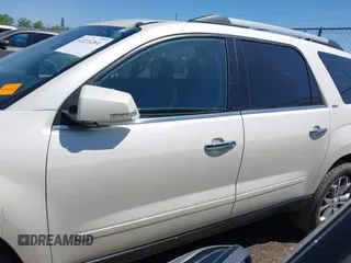 2014 GMC Acadia SLT z VIN 1GKKRRKD3EJ219690, wystawiony jako IAAI lot #42221261 z przebiegiem 103 675 mil mil oraz . Historia ofert i sprzedaży dostępna na DreamBid. Obrazek 15.